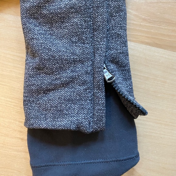 Under Armour jacket - Picture 3 of 3